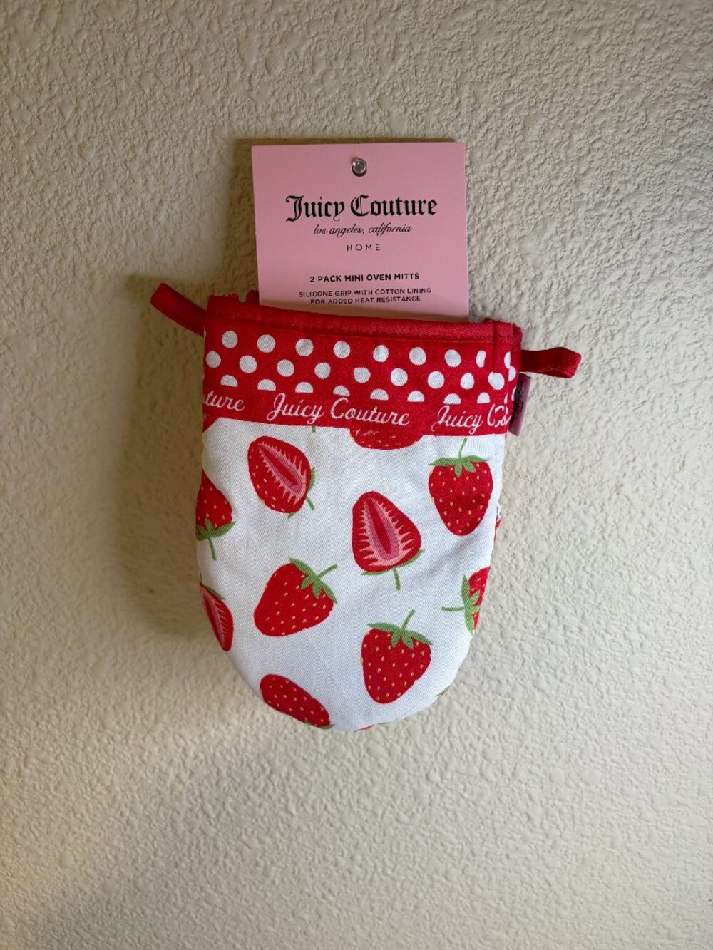 Juicy Couture Strawberry Mini Oven Mitts 2 Pack Kitchen Set NWT